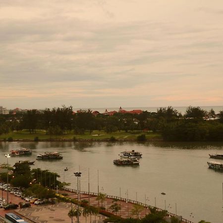 Mts @ Marina Court Resort Condo Kota Kinabalu Eksteriør billede